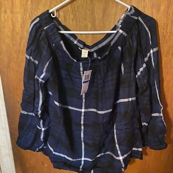 Plaid top - Picture 1 of 4